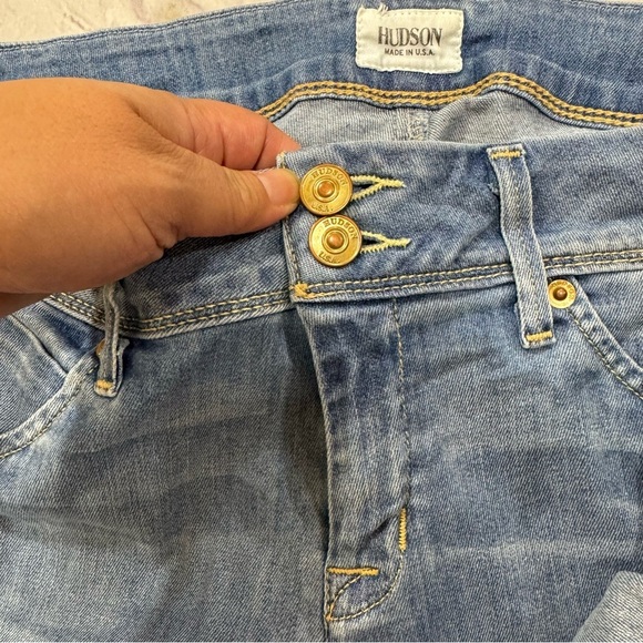 HUDSON “COLLIN SKINNY” Women's whiskered light faded Blue denim Jeans sz 29 GUC - Picture 8 of 16